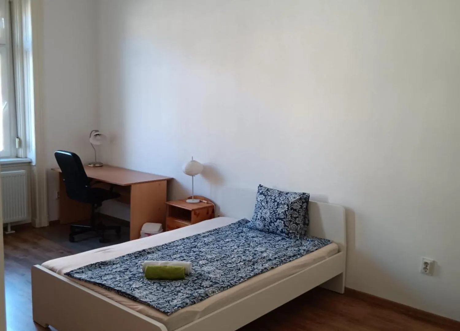 בודפשט Big Cozy - Skyfall Apartment 3 Bdrm 6 Beds 1&Half Baths 0*,